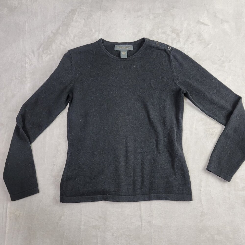 B R Factory Black Longsleeve Button Snap Detail Women's Thick Top | Size S